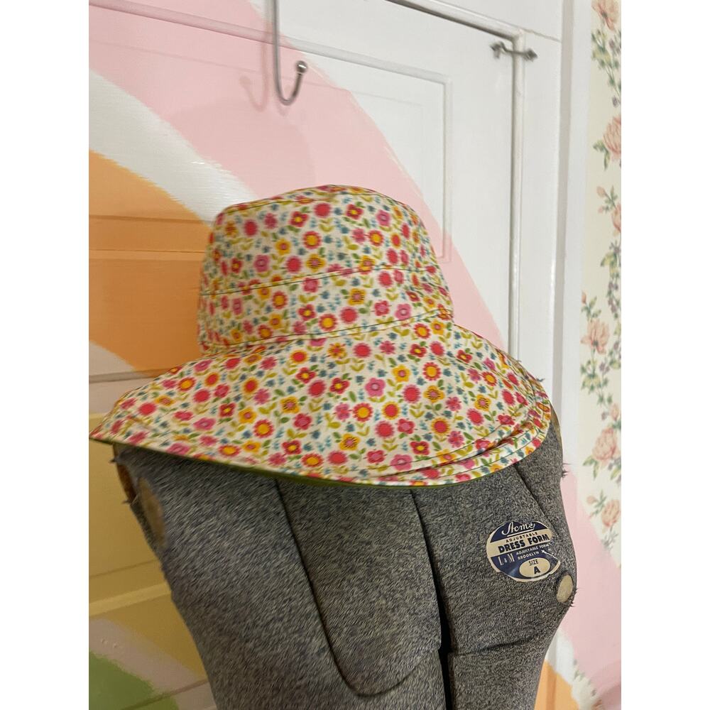 Natural Life NWT Floral Wide Brim Bucket Hat Boho Sun Hat Reversible - Picture 2 of 9